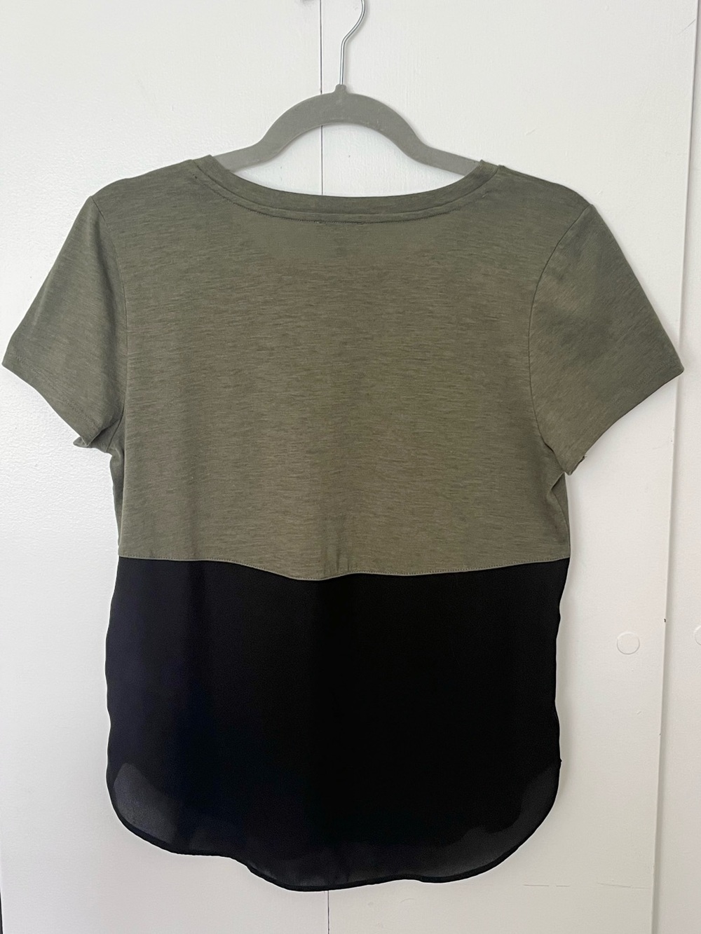 Express Factory Colorblock Tee XS - Picture 2 of 5